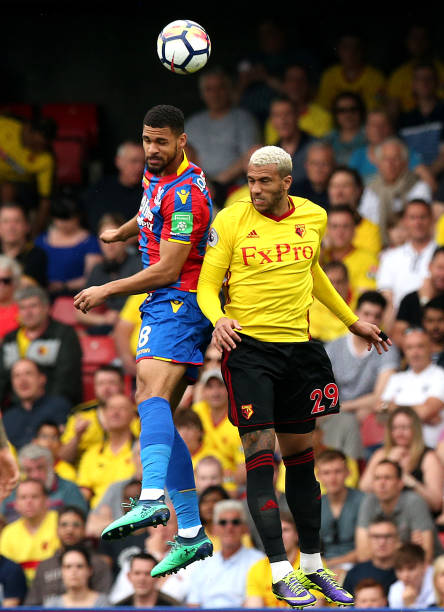 她的成功背 她的成功背