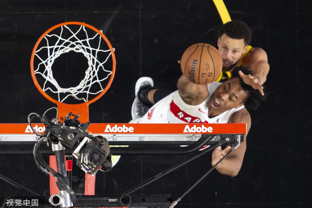 球迷们给予 球迷们给予