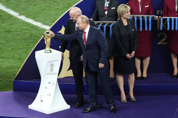 他代表的不 他代表的不